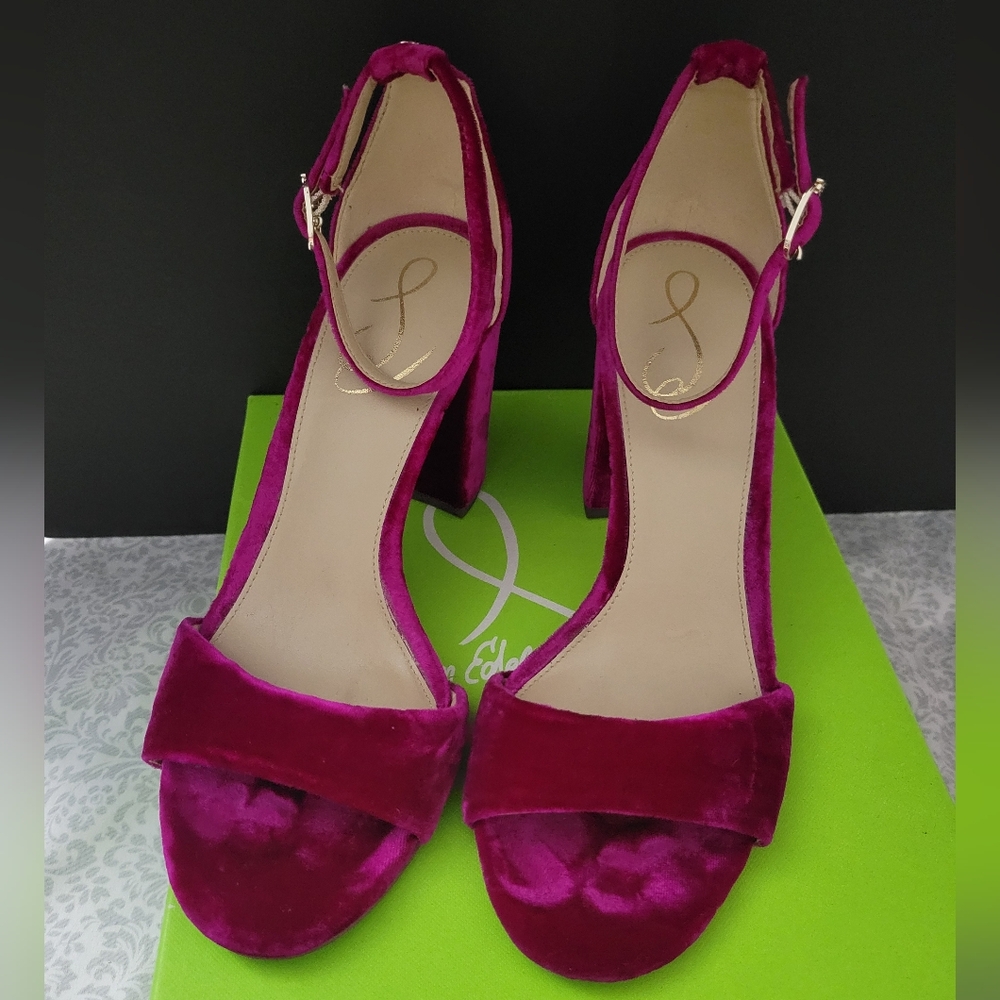 Sam Edelman Robyn Sandal - Picture 8 of 9